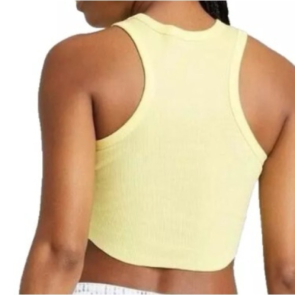 New Women’s Wild Fable yellow ribbed crop top - Picture 2 of 2
